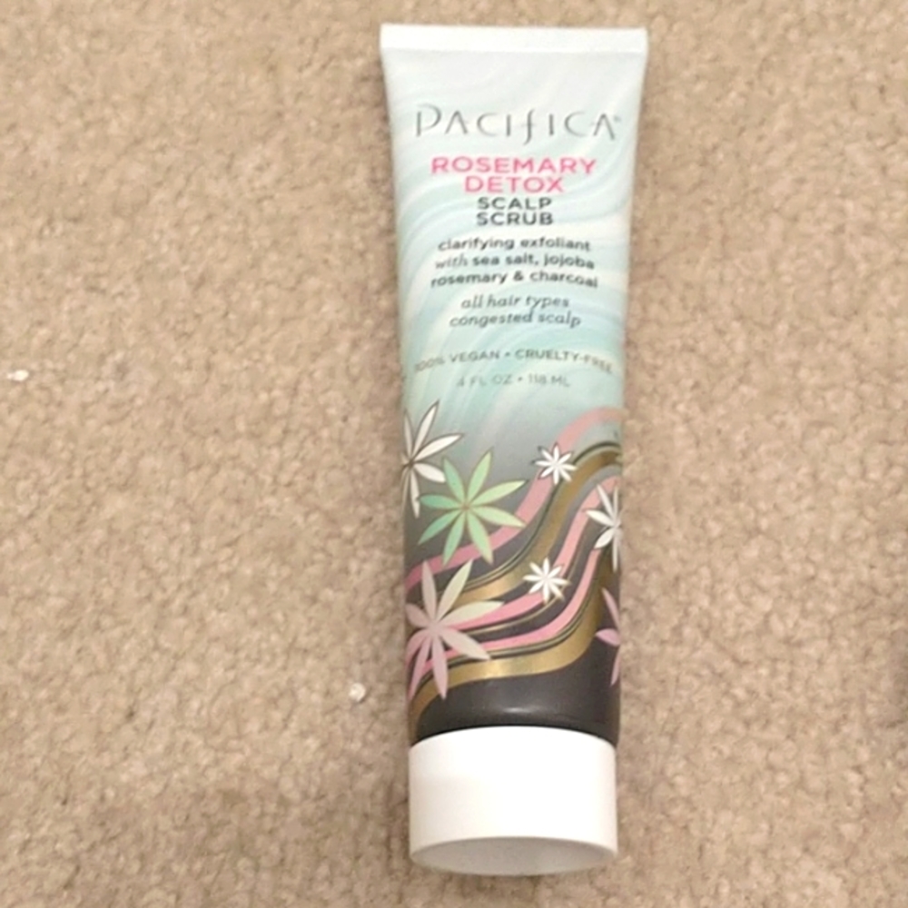 🌲Pacifica Rosemary Detox Scalp Scrub🐇
